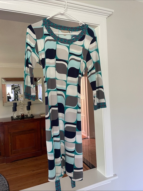 Banana Republic Dresses & Skirts - Banana Republic Teal, Navy & Gray Geometric Long Sleeve Dress